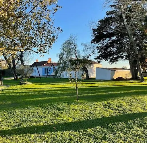 Les Cristelles